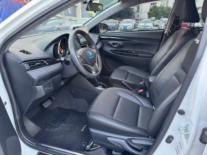 2022 Toyota Yaris L 1.5L 112HP L4 CVT,autocango,china used car exporter,china ev exporter,chinese used car exporter,chinese used ev exporter