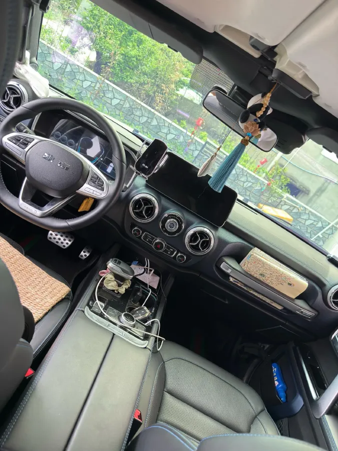 2023 Beijing BJ40 2.0T 163HP L4 8AT,autocango,china used car exporter,china ev exporter,chinese used car exporter,chinese used ev exporter