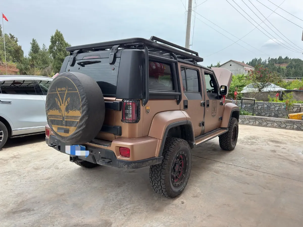 2023 Beijing BJ40 2.0T 163HP L4 8AT,autocango,china used car exporter,china ev exporter,chinese used car exporter,chinese used ev exporter