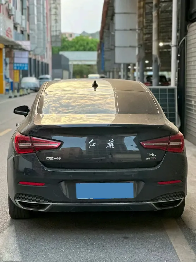 2020 HongQi H5 1.8T 197HP L4 6AT,autocango,china used car exporter,china ev exporter,chinese used car exporter,chinese used ev exporter