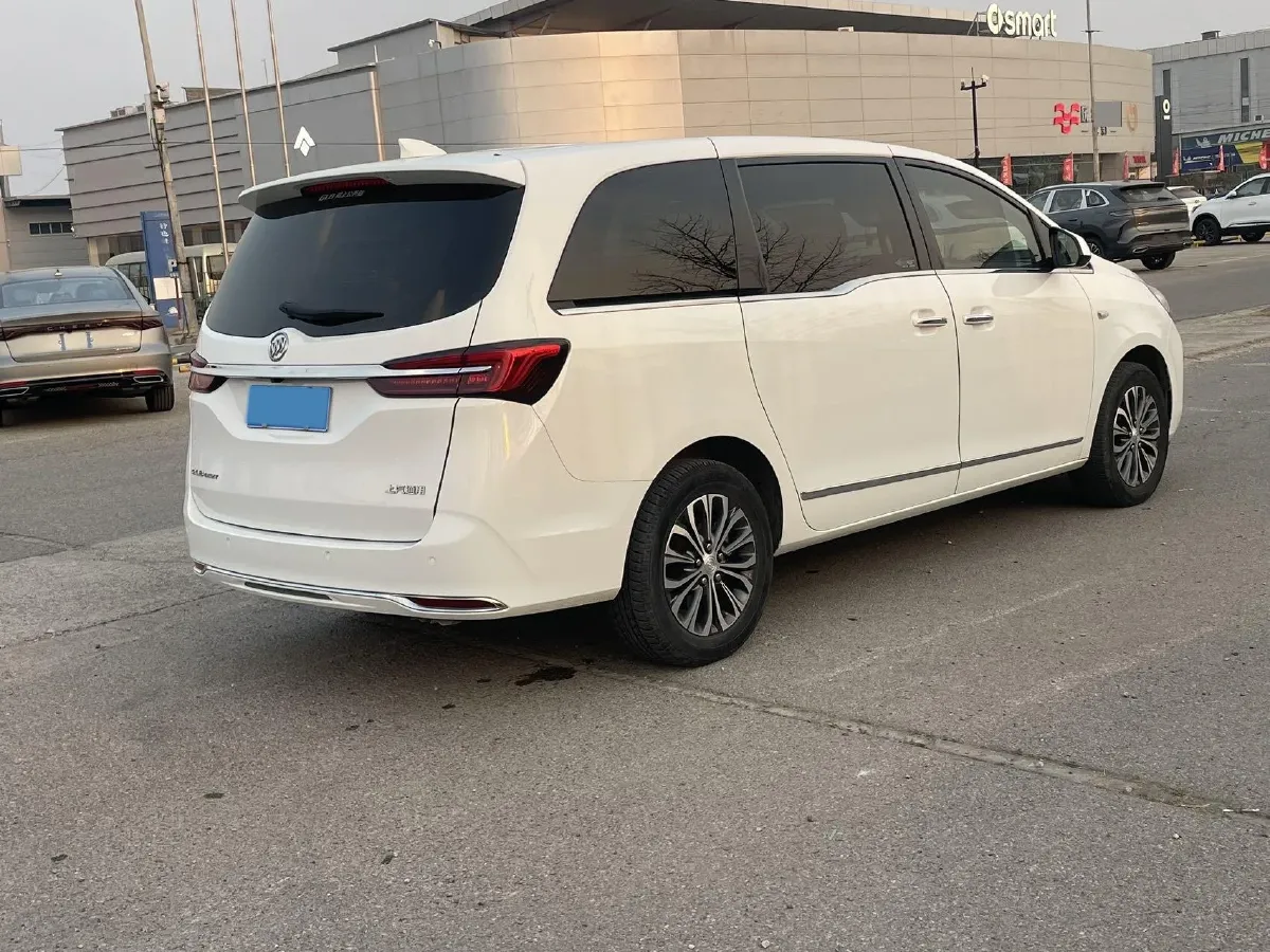2021 Buick GL8 2.0T 237HP L4 9AT,autocango,china used car exporter,china ev exporter,chinese used car exporter,chinese used ev exporter
