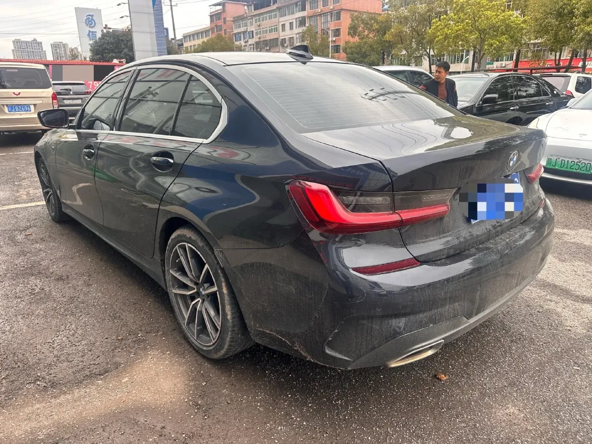 2022 BMW 3 Series 2.0T 156HP L4 8AT,autocango,china used car exporter,china ev exporter,chinese used car exporter,chinese used ev exporter