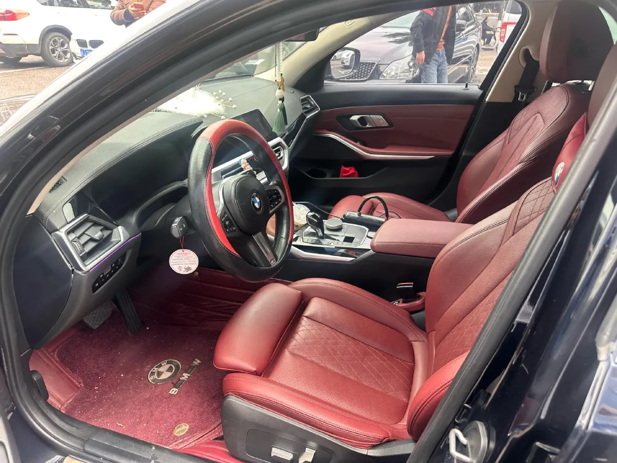 2022 BMW 3 Series 2.0T 156HP L4 8AT,autocango,china used car exporter,china ev exporter,chinese used car exporter,chinese used ev exporter