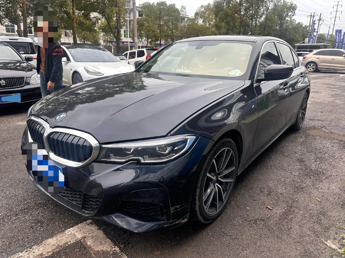 2022 BMW 3 Series 2.0T 156HP L4 8AT,autocango,china used car exporter,china ev exporter,chinese used car exporter,chinese used ev exporter