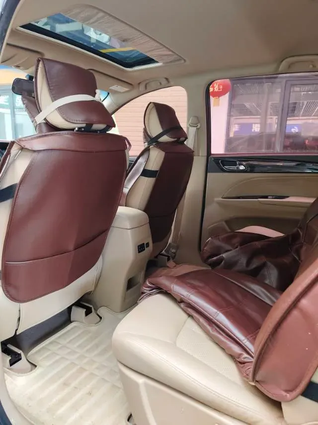 2016 BaoJun 730 1.5T 150HP L4 6MT,autocango,china used car exporter,china ev exporter,chinese used car exporter,chinese used ev exporter