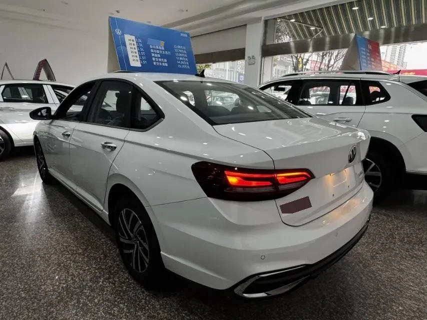 2024 Volkswagen Lavida 1.5L 110HP L4 6AT,autocango,china used car exporter,china ev exporter,chinese used car exporter,chinese used ev exporter