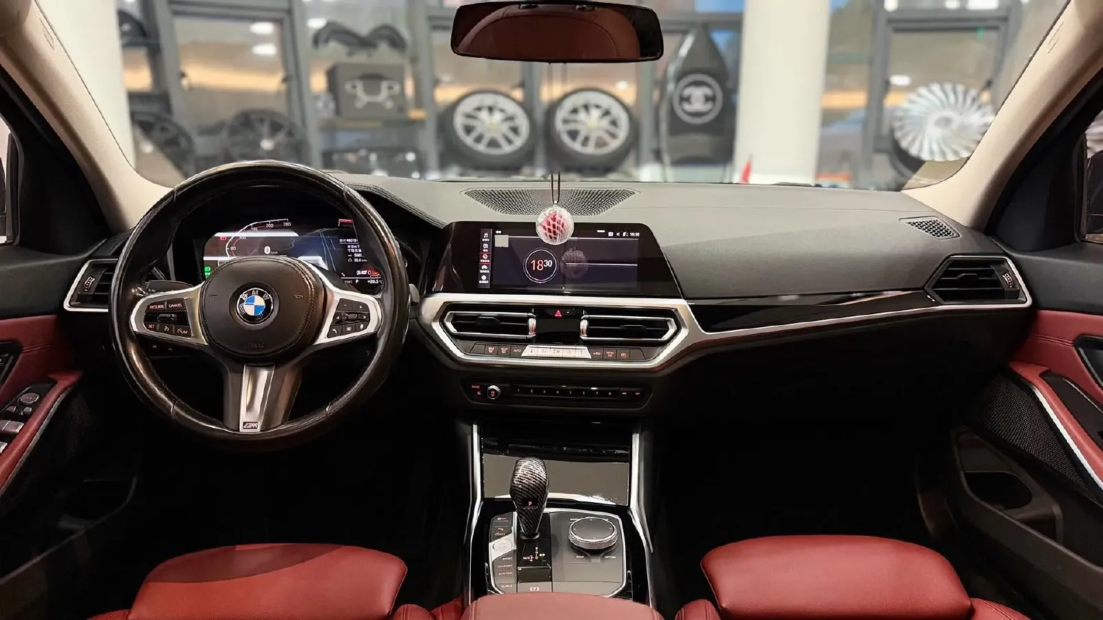 2021 BMW 3 Series 2.0T 156HP L4 8AT,autocango,china used car exporter,china ev exporter,chinese used car exporter,chinese used ev exporter