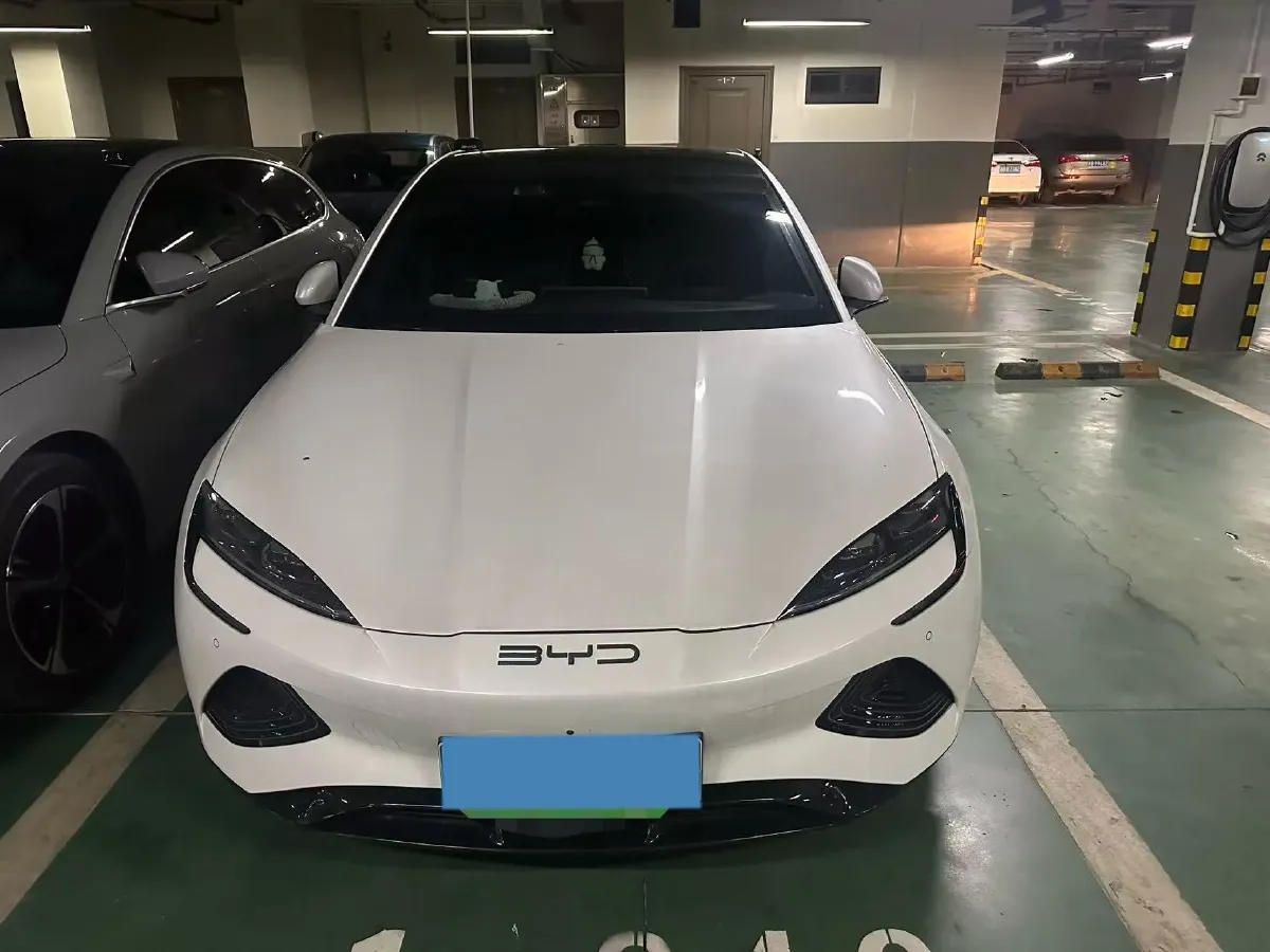 2023 BYD Seal BEV 61.4KWH,autocango,china used car exporter,china ev exporter,chinese used car exporter,chinese used ev exporter