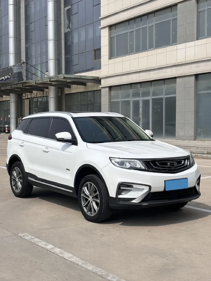 2020 Roewe i6 1.5T 169HP L4 7DCT,autocango,china used car exporter,china ev exporter,chinese used car exporter,chinese used ev exporter