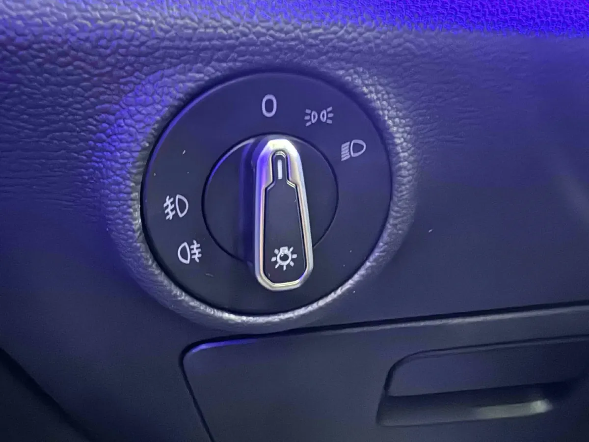 2021 Volkswagen Sagitar 1.4T 150HP L4 7DCT,autocango,china used car exporter,china ev exporter,chinese used car exporter,chinese used ev exporter