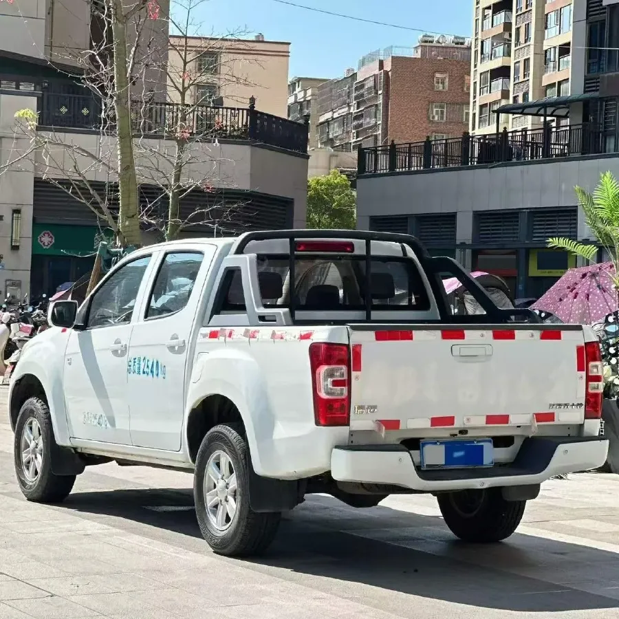 2018 Isuzu RE-MAX Jim 2.0T 204HP L4 5MT,autocango,china used car exporter,china ev exporter,chinese used car exporter,chinese used ev exporter