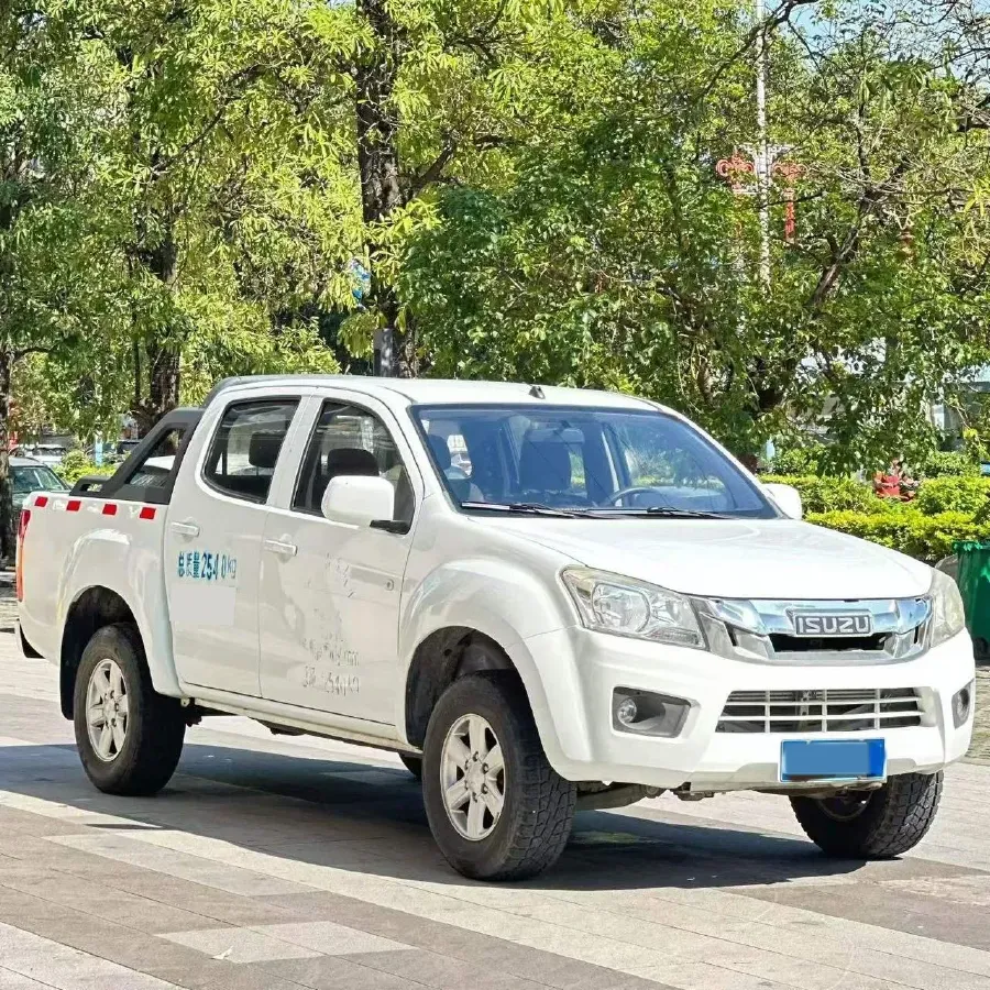 2018 Isuzu RE-MAX Jim 2.0T 204HP L4 5MT,autocango,china used car exporter,china ev exporter,chinese used car exporter,chinese used ev exporter