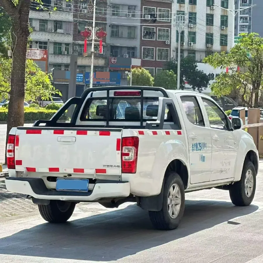 2018 Isuzu RE-MAX Jim 2.0T 204HP L4 5MT,autocango,china used car exporter,china ev exporter,chinese used car exporter,chinese used ev exporter