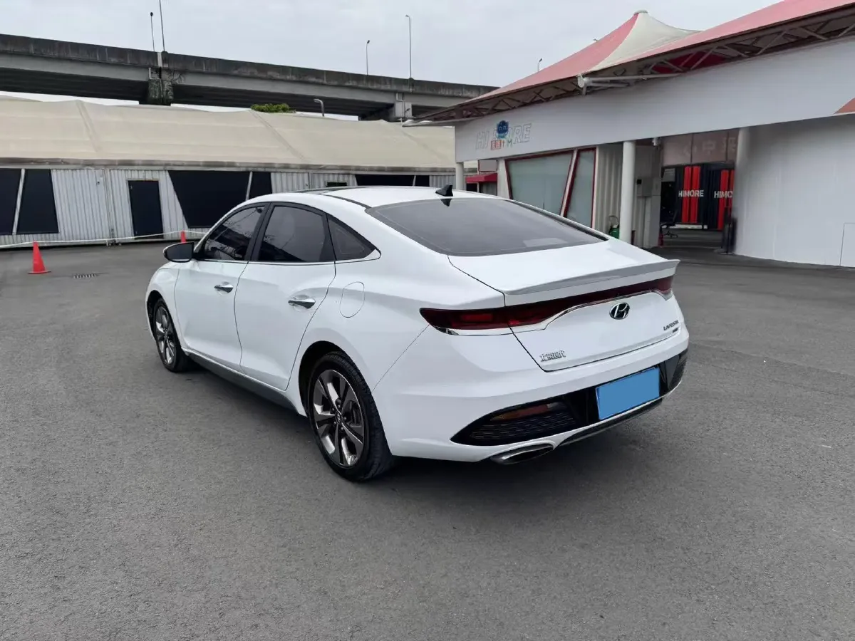2019 Hyundai La Festa 1.6T 190HP L4 7DCT,autocango,china used car exporter,china ev exporter,chinese used car exporter,chinese used ev exporter