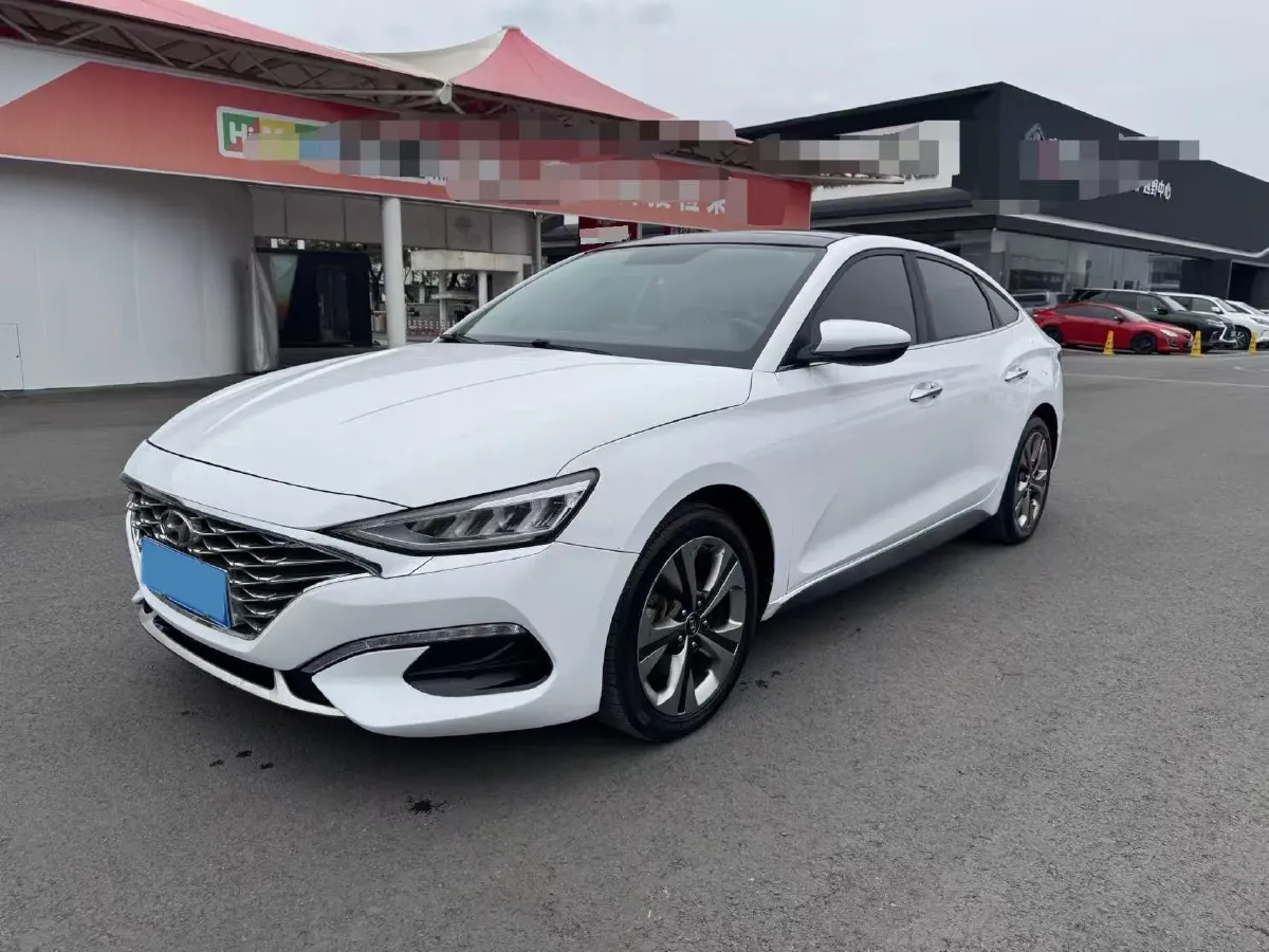2019 Hyundai La Festa 1.6T 190HP L4 7DCT,autocango,china used car exporter,china ev exporter,chinese used car exporter,chinese used ev exporter