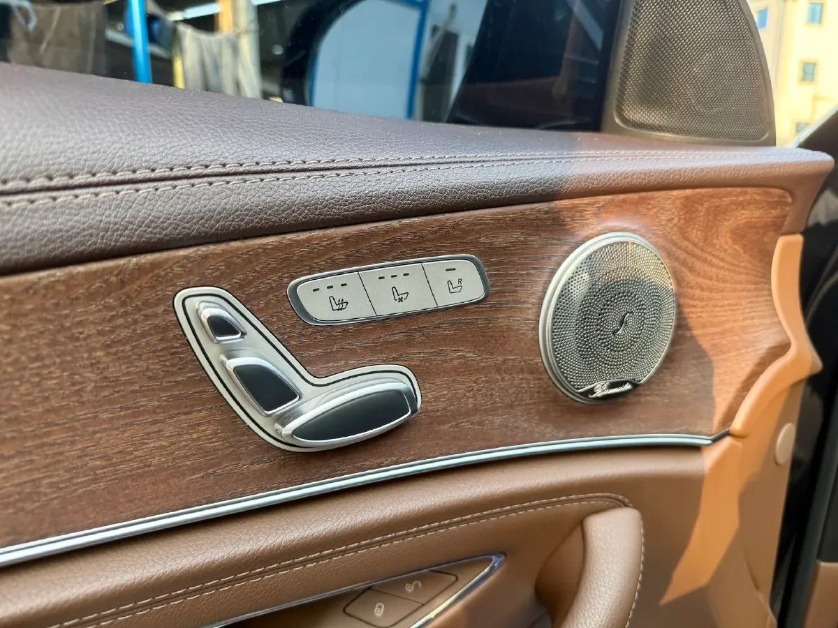 2021 Mercedes-Benz E Class 2.0T 197HP L4 9AT,autocango,china used car exporter,china ev exporter,chinese used car exporter,chinese used ev exporter