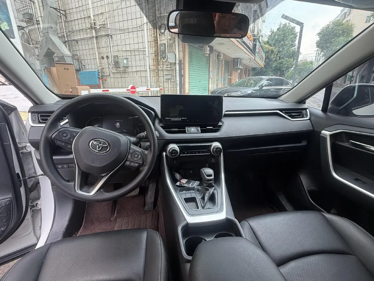 2023 Toyota RAV4 2.0L 171HP L4 CVT,autocango,china used car exporter,china ev exporter,chinese used car exporter,chinese used ev exporter