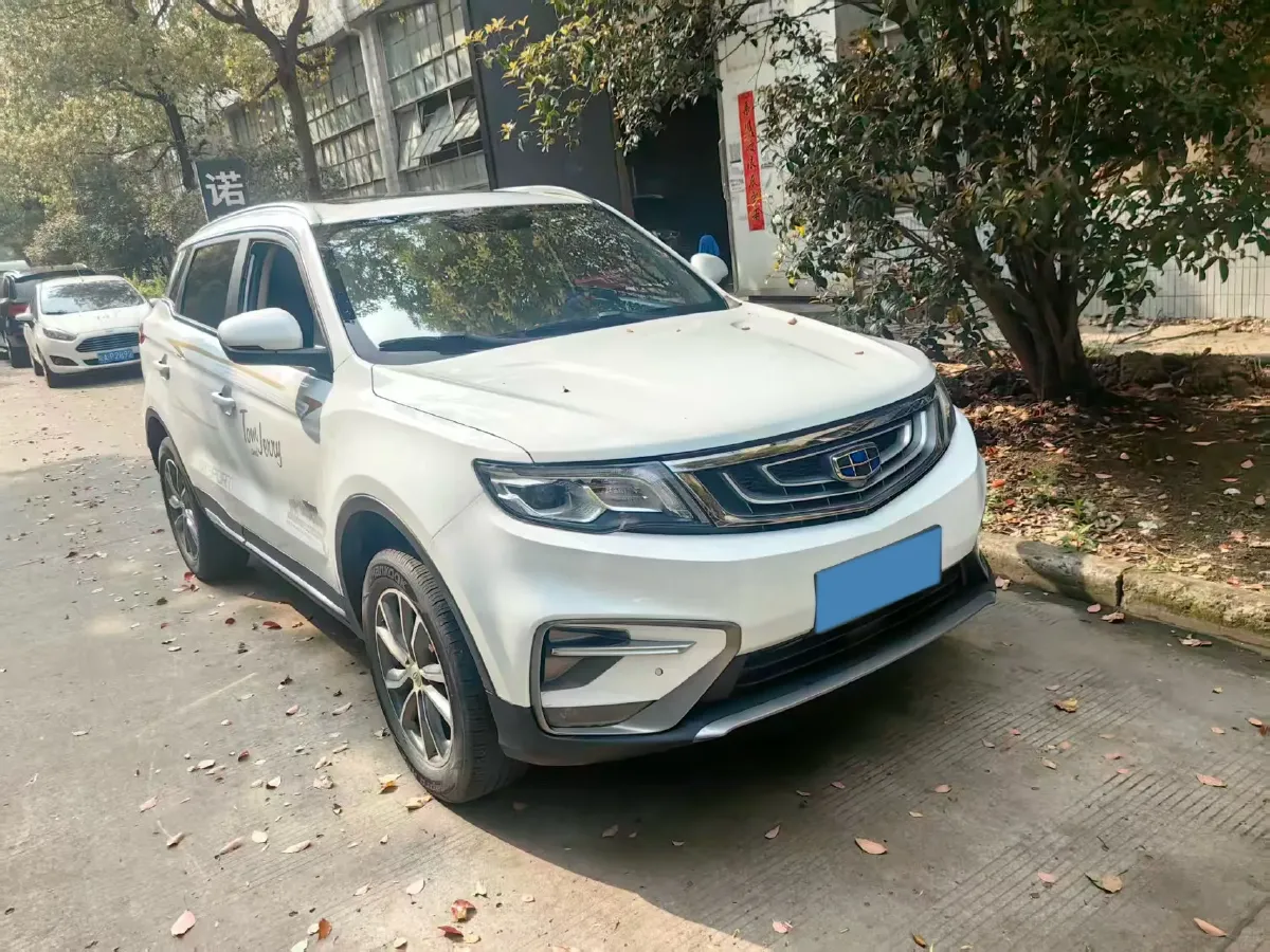 2020 Roewe i6 1.5T 169HP L4 7DCT,autocango,china used car exporter,china ev exporter,chinese used car exporter,chinese used ev exporter