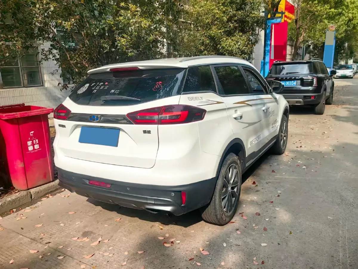 2020 Roewe i6 1.5T 169HP L4 7DCT,autocango,china used car exporter,china ev exporter,chinese used car exporter,chinese used ev exporter
