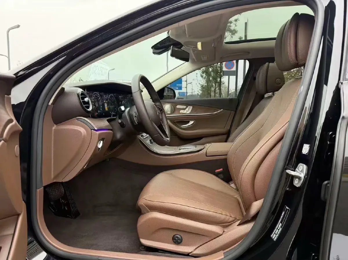 2023 Mercedes-Benz E Class 2.0T 258HP L4 9AT,autocango,china used car exporter,china ev exporter,chinese used car exporter,chinese used ev exporter