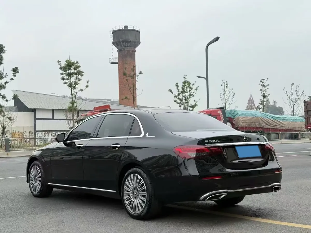 2023 Mercedes-Benz E Class 2.0T 258HP L4 9AT,autocango,china used car exporter,china ev exporter,chinese used car exporter,chinese used ev exporter