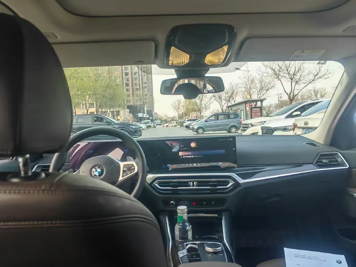 2024 BMW 3 Series 2.0T 184HP L4 8AT,autocango,china used car exporter,china ev exporter,chinese used car exporter,chinese used ev exporter