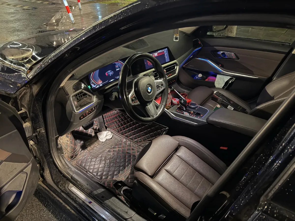 2021 BMW 3 Series 2.0T 258HP L4 8AT,autocango,china used car exporter,china ev exporter,chinese used car exporter,chinese used ev exporter