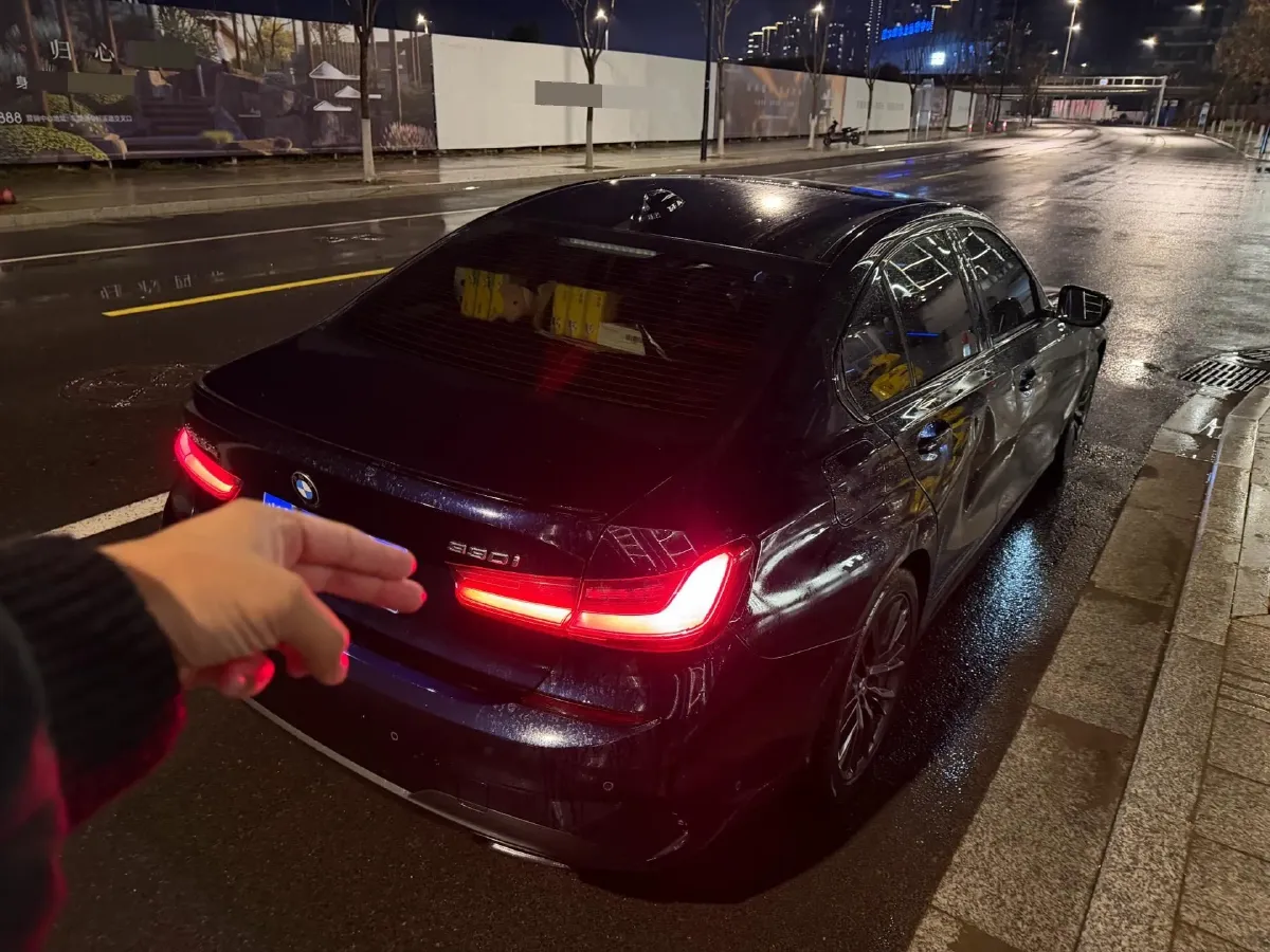 2021 BMW 3 Series 2.0T 258HP L4 8AT,autocango,china used car exporter,china ev exporter,chinese used car exporter,chinese used ev exporter