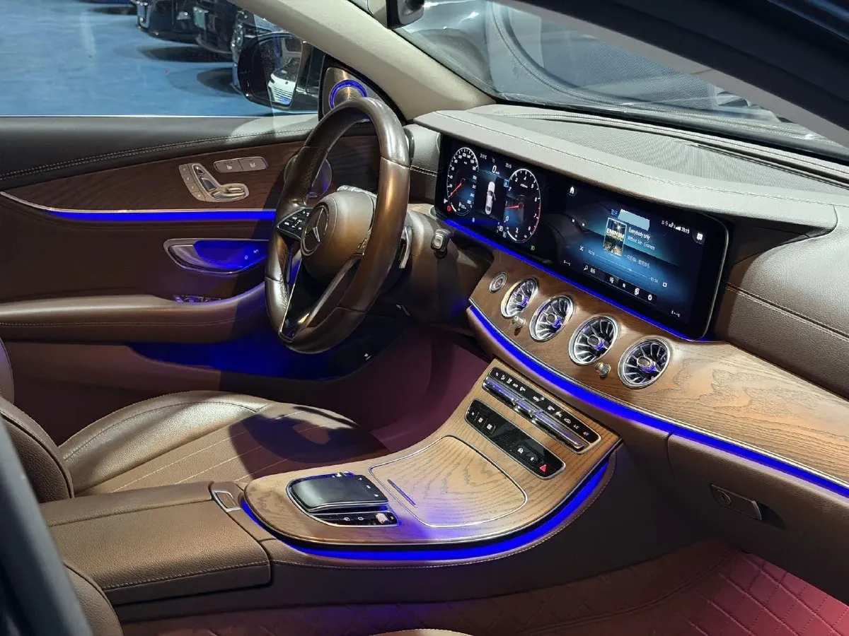 2021 Mercedes-Benz E Class 2.0T 258HP L4 9AT,autocango,china used car exporter,china ev exporter,chinese used car exporter,chinese used ev exporter