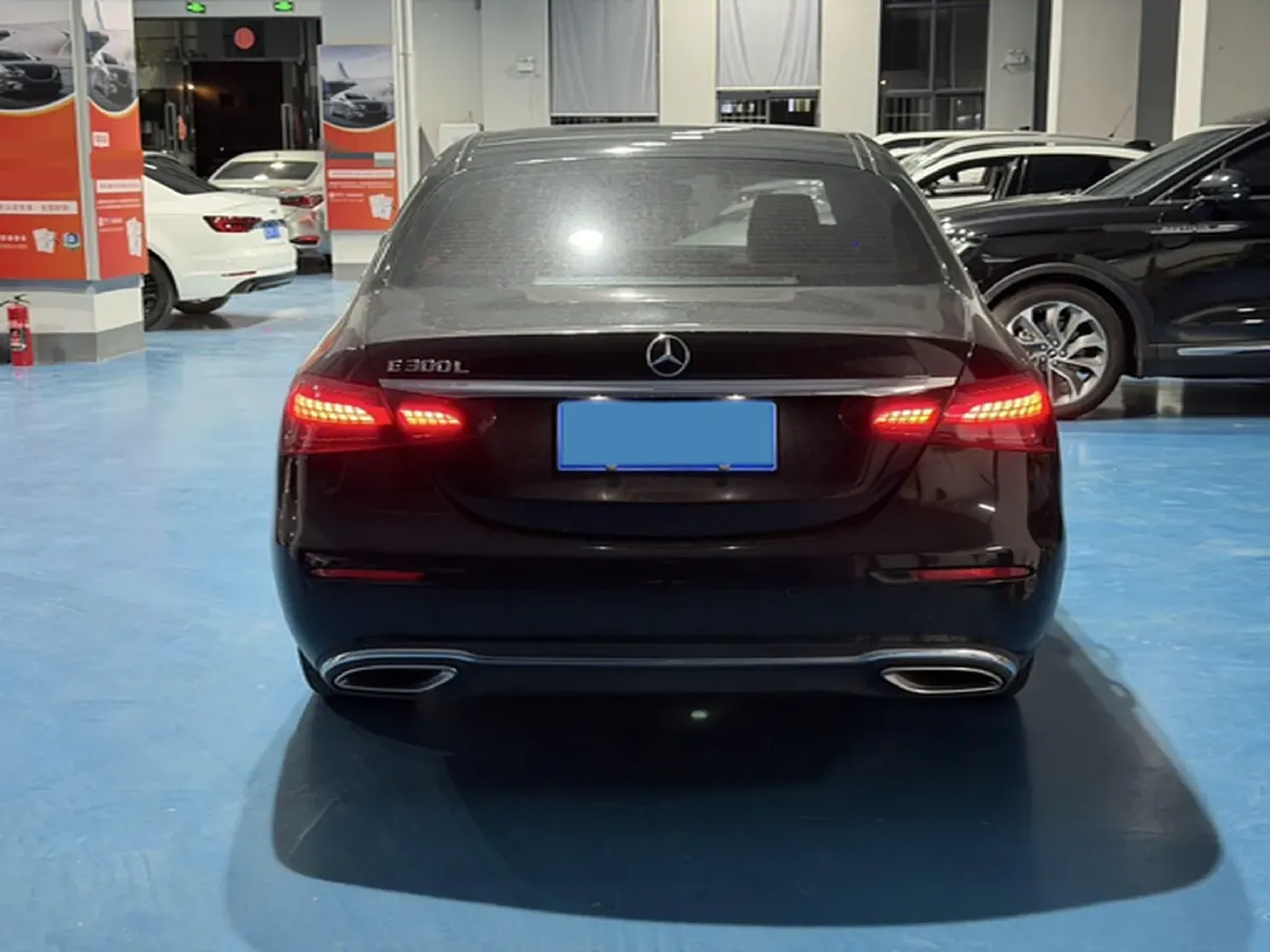 2021 Mercedes-Benz E Class 2.0T 258HP L4 9AT,autocango,china used car exporter,china ev exporter,chinese used car exporter,chinese used ev exporter