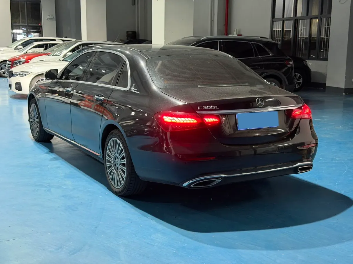 2021 Mercedes-Benz E Class 2.0T 258HP L4 9AT,autocango,china used car exporter,china ev exporter,chinese used car exporter,chinese used ev exporter