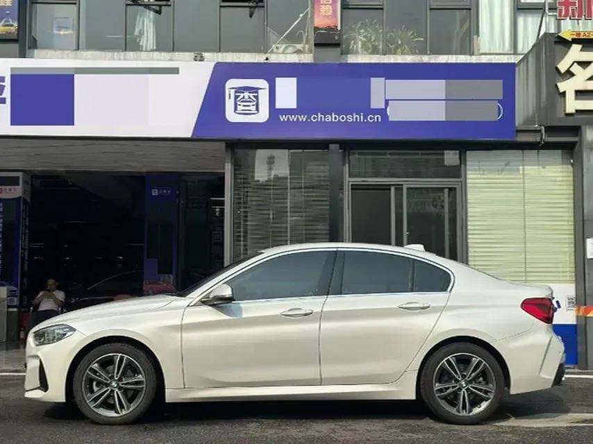 2022 BMW 1 Series 1.5T 140HP L3 7DCT,autocango,china used car exporter,china ev exporter,chinese used car exporter,chinese used ev exporter