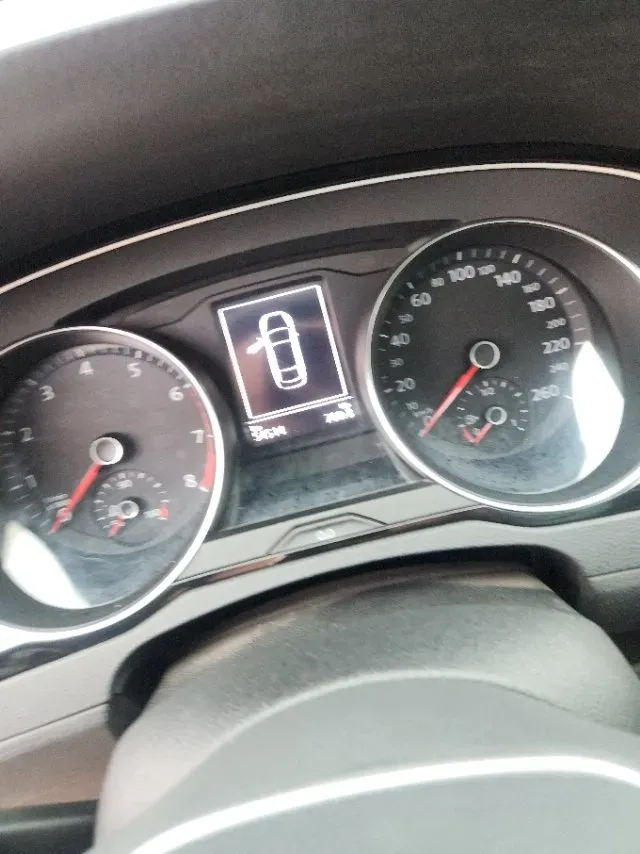 2020 Volkswagen Magotan 2.0T 186HP L4 7DCT,autocango,china used car exporter,china ev exporter,chinese used car exporter,chinese used ev exporter