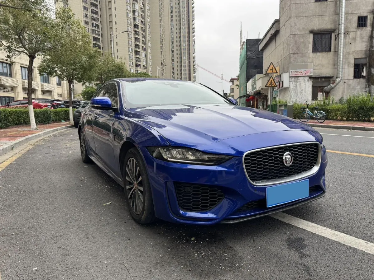 2020 Jaguar XEL 2.0T 200HP L4 8AT,autocango,china used car exporter,china ev exporter,chinese used car exporter,chinese used ev exporter