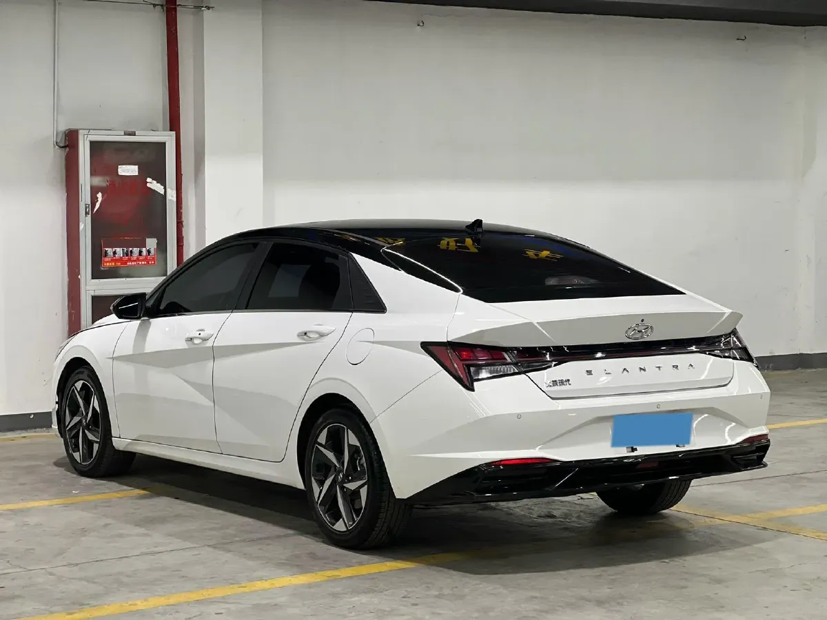 2021 Hyundai Elantra 1.5L 115HP L4 CVT,autocango,china used car exporter,china ev exporter,chinese used car exporter,chinese used ev exporter