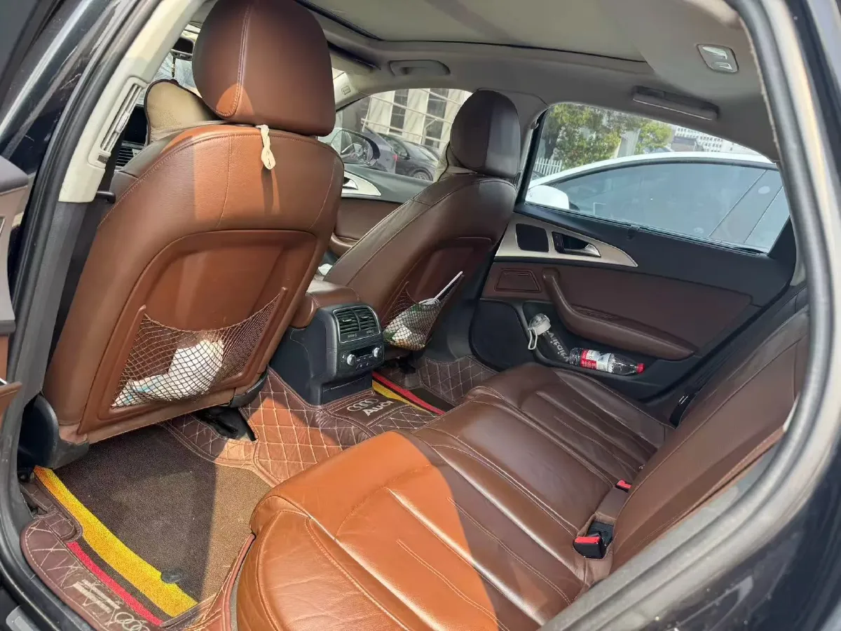 2022 ChangAn UNI-T 1.5T 188HP L4 7DCT,autocango,china used car exporter,china ev exporter,chinese used car exporter,chinese used ev exporter