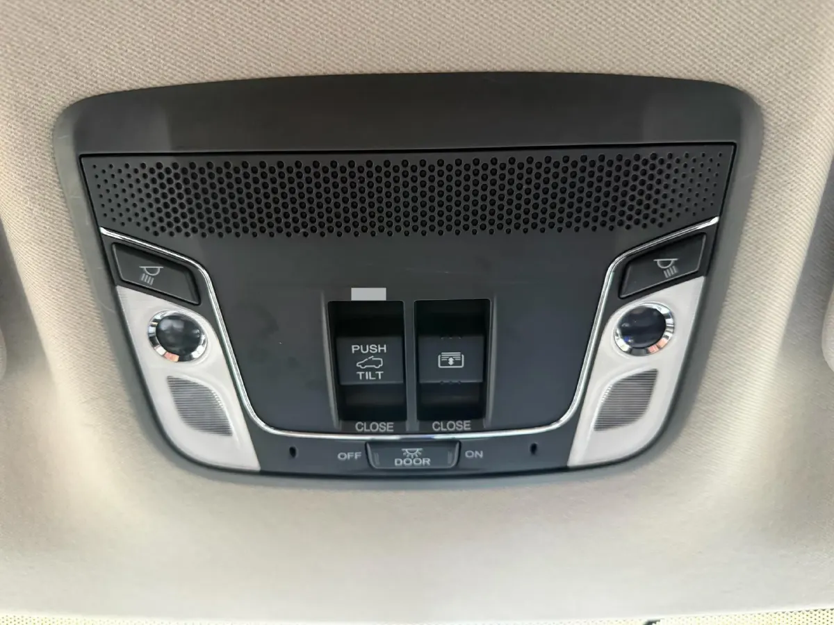 2022 Honda Vezel 1.5L 131HP L4 CVT,autocango,china used car exporter,china ev exporter,chinese used car exporter,chinese used ev exporter