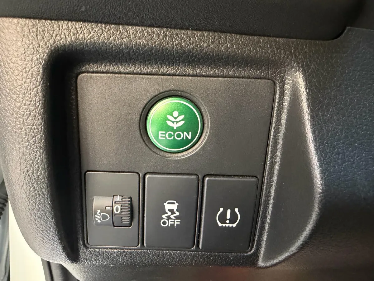 2022 Honda Vezel 1.5L 131HP L4 CVT,autocango,china used car exporter,china ev exporter,chinese used car exporter,chinese used ev exporter