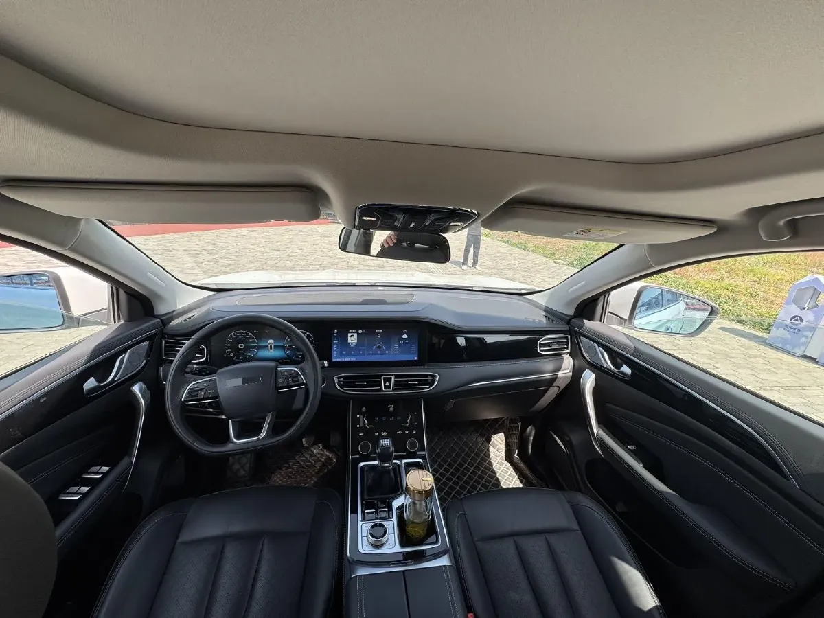 2019 Jetour X90 1.5T 147HP L4 6MT,autocango,china used car exporter,china ev exporter,chinese used car exporter,chinese used ev exporter