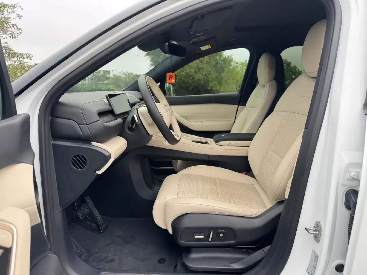 2023 NIO ES6 BEV 75KWH,autocango,china used car exporter,china ev exporter,chinese used car exporter,chinese used ev exporter