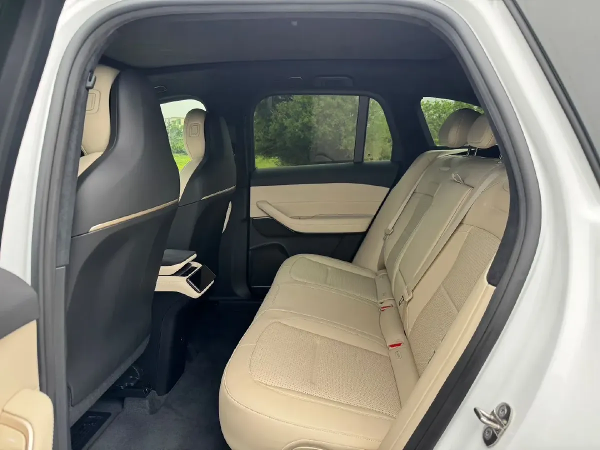 2023 NIO ES6 BEV 75KWH,autocango,china used car exporter,china ev exporter,chinese used car exporter,chinese used ev exporter