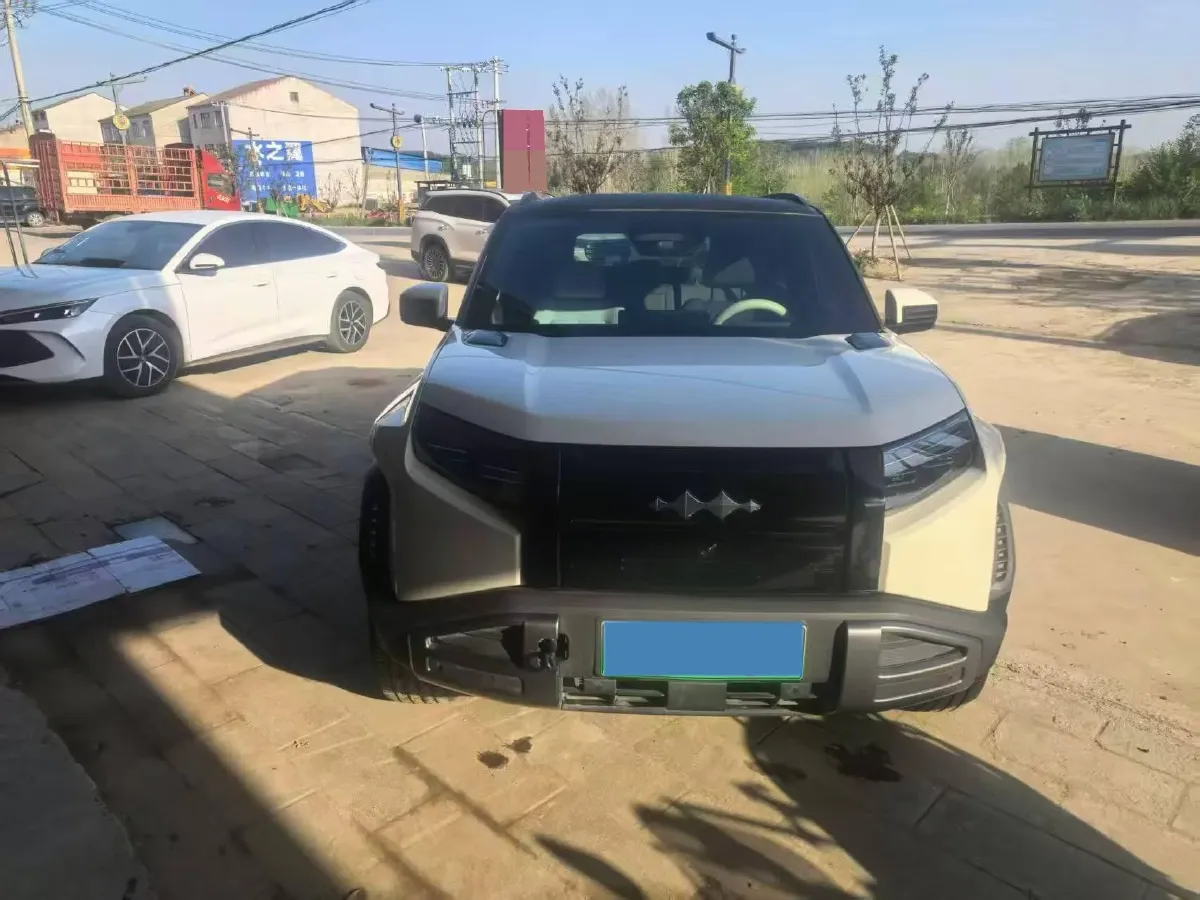 2025 FangChengBao Tai 3 BEV,autocango,china used car exporter,china ev exporter,chinese used car exporter,chinese used ev exporter
