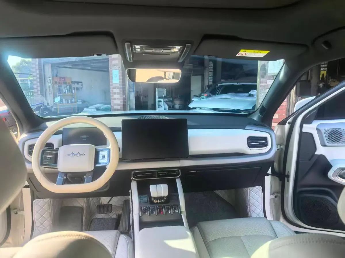 2025 FangChengBao Tai 3 BEV,autocango,china used car exporter,china ev exporter,chinese used car exporter,chinese used ev exporter