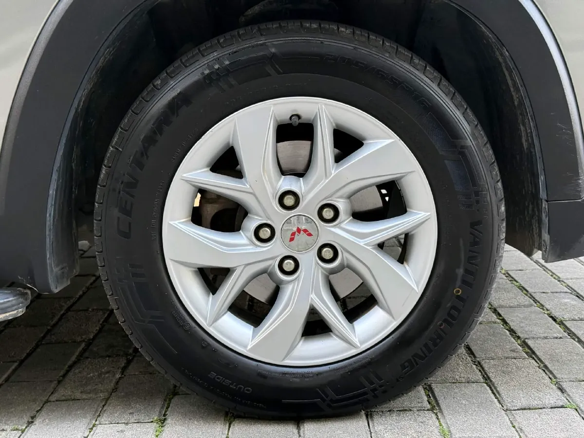 2018 WuLing HongGuang S3 1.5L 112HP L4 6MT,autocango,china used car exporter,china ev exporter,chinese used car exporter,chinese used ev exporter