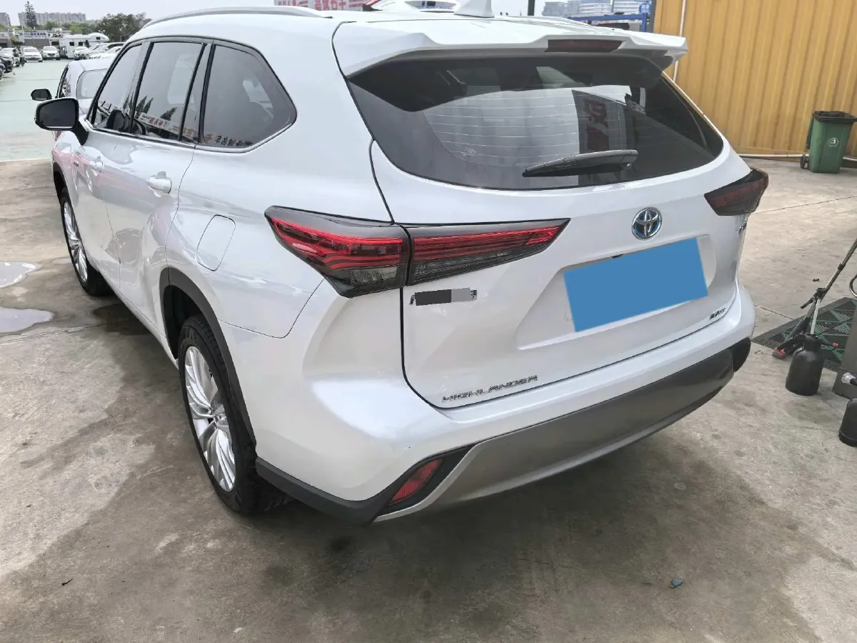 2023 Toyota Highlander 2.5L 189HP L4 E-CVT Hybrid,autocango,china used car exporter,china ev exporter,chinese used car exporter,chinese used ev exporter