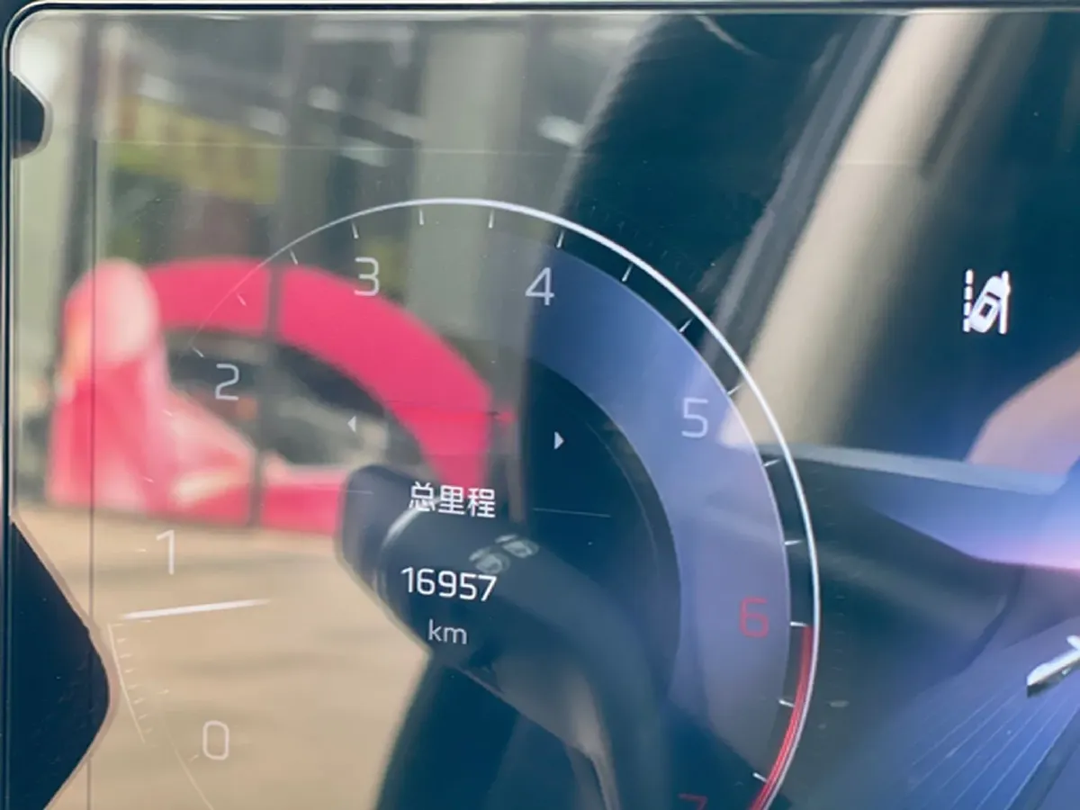 2024 HongQi H5 2.0T 224HP L4 8AT,autocango,china used car exporter,china ev exporter,chinese used car exporter,chinese used ev exporter