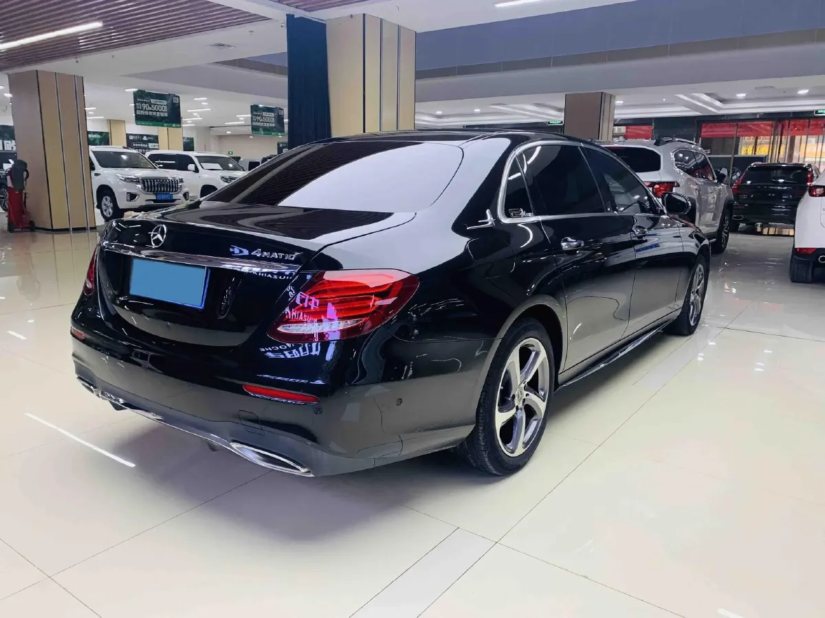 2020 Mercedes-Benz E Class 1.5T 184HP L4 9AT,autocango,china used car exporter,china ev exporter,chinese used car exporter,chinese used ev exporter