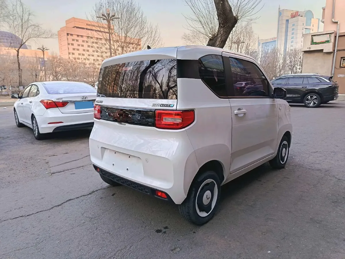 2022 LingBox uni BEV 11.52KWH,autocango,china used car exporter,china ev exporter,chinese used car exporter,chinese used ev exporter