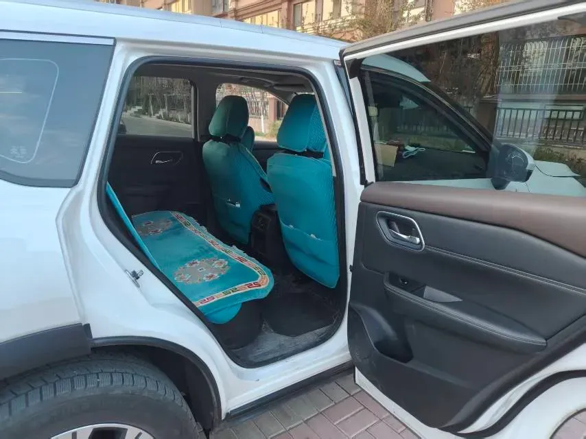 2023 Nissan X-Trail 1.5T 144HP L3 Hybrid,autocango,china used car exporter,china ev exporter,chinese used car exporter,chinese used ev exporter