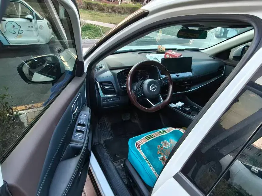 2023 Nissan X-Trail 1.5T 144HP L3 Hybrid,autocango,china used car exporter,china ev exporter,chinese used car exporter,chinese used ev exporter